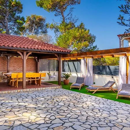 Appartamento With Parking Space - 24090 *