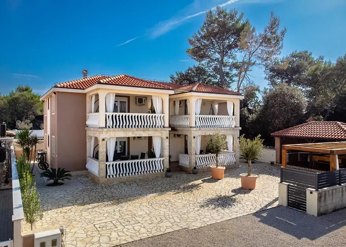 With Parking Space - 24090 Appartamento Vir